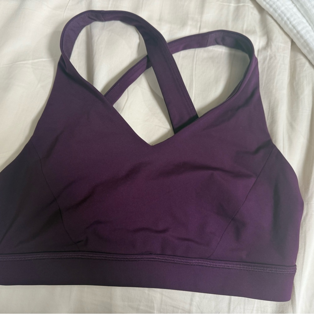 Lululemon sports bra size 8